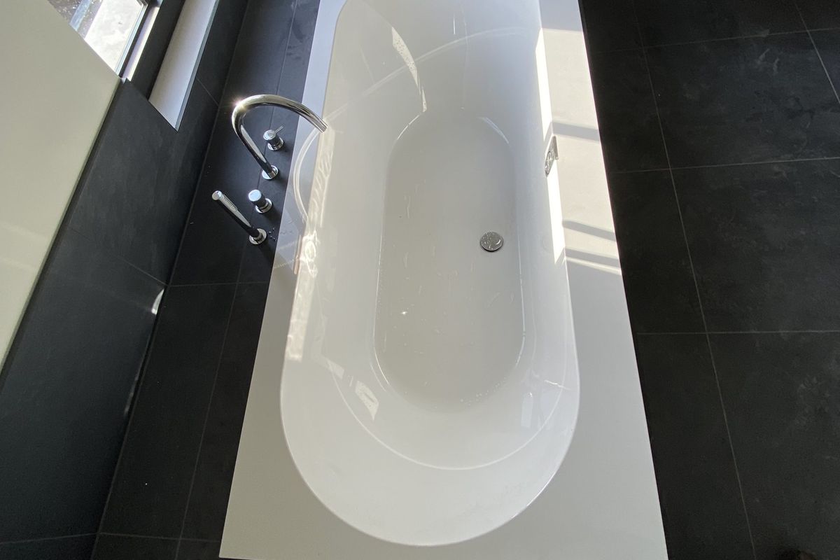 Strakke badkamer - Waasmunster