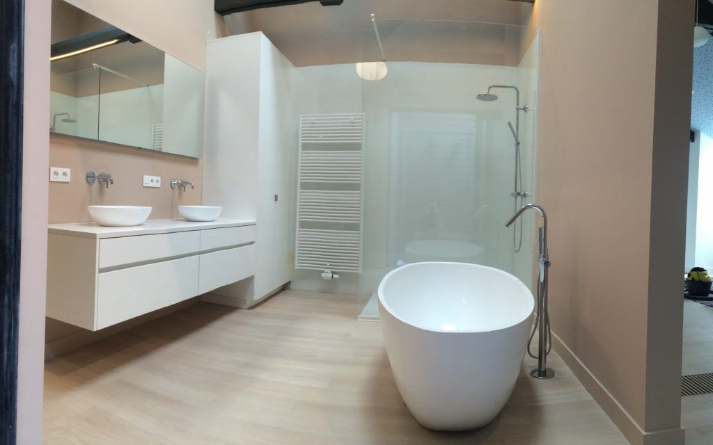 Klassieke badkamer - Sinaai